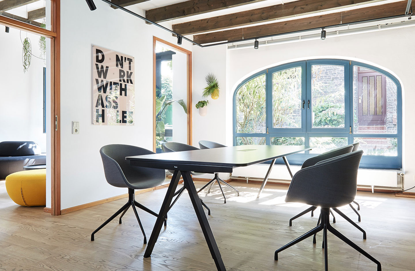 AREAL Consulting Standort Düsseldorf Alt-Niederkassel 38A, 40547 Düsseldorf