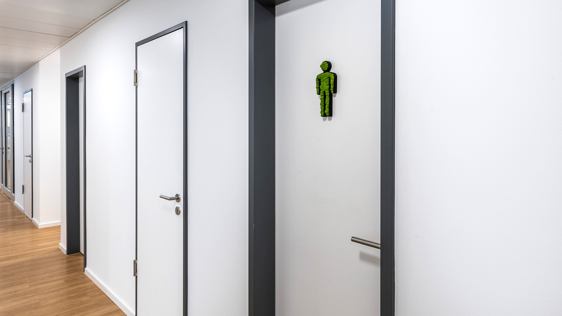 Broadway Office, Breite Straße 29-31, Duesseldorf